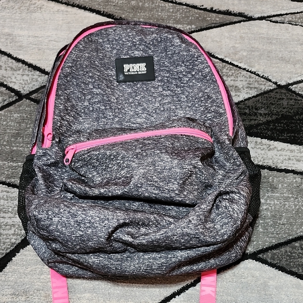 VS PINK 2019 COLLEGIATE HEATHER GRAY & PINK PADDED BACKPACK